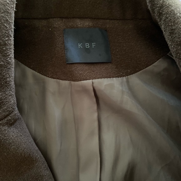 Dark olive green long coat from Japan. - Picture 4 of 5